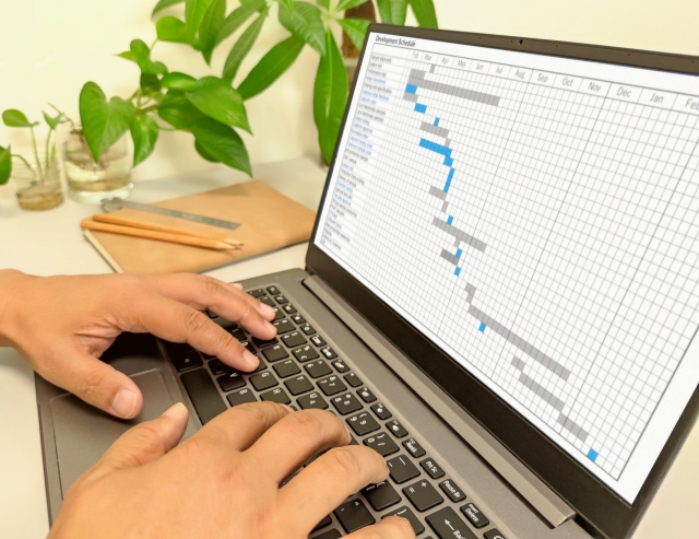 業務引き継ぎで困らないために！グループウェア活用のポイントとは