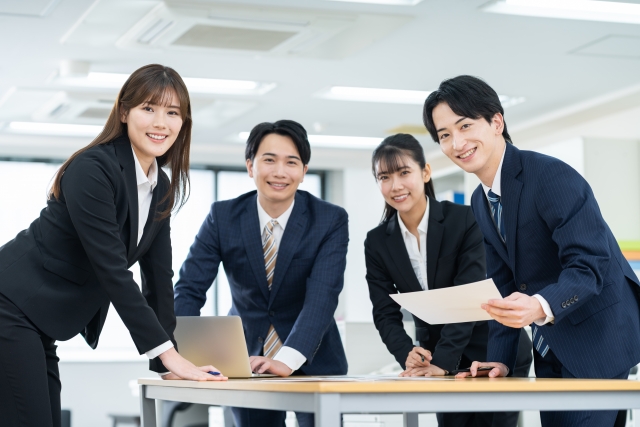 職員のアイデアが肝となる職員提案制度とは？成功事例や課題と対策を紹介