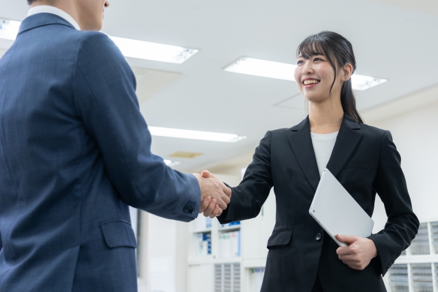 自治体の子育て支援とは？ 定住促進・体験格差対策・子育て支援パスポートまで解説